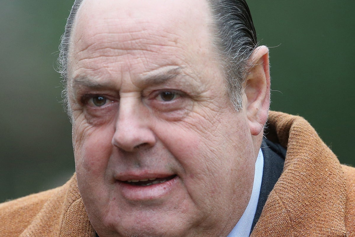 Churchill’s grandson says Trump team ‘despises Europe’ and UK-US special relationship ‘not what it was’