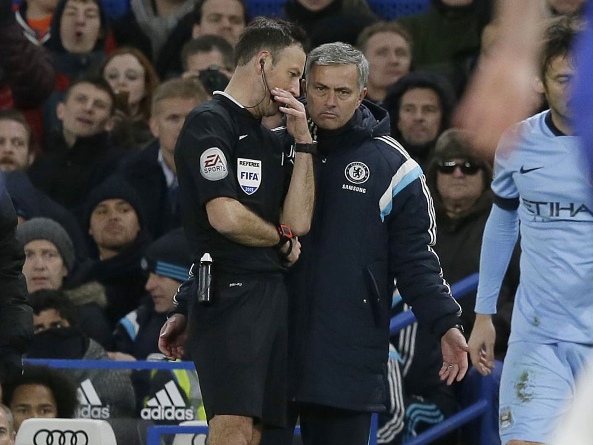 Jose Mourinho speaks to referee Mark Clattenburg