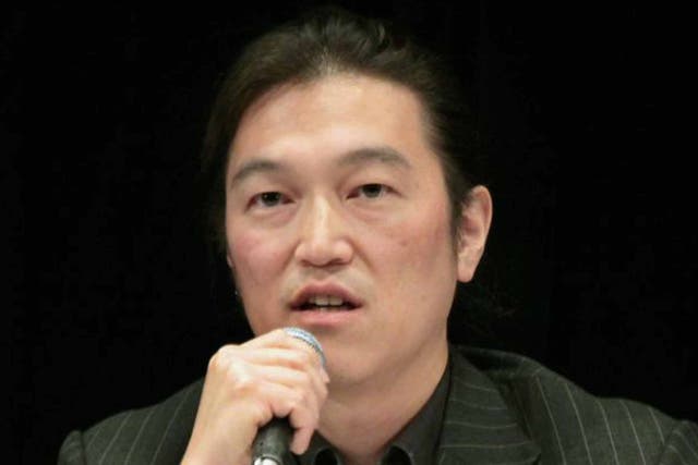 Goto delivers a lecture to a symposium in Tokyo in 2010: he directed attention to conflicts hitherto widely unregarded
in Japan