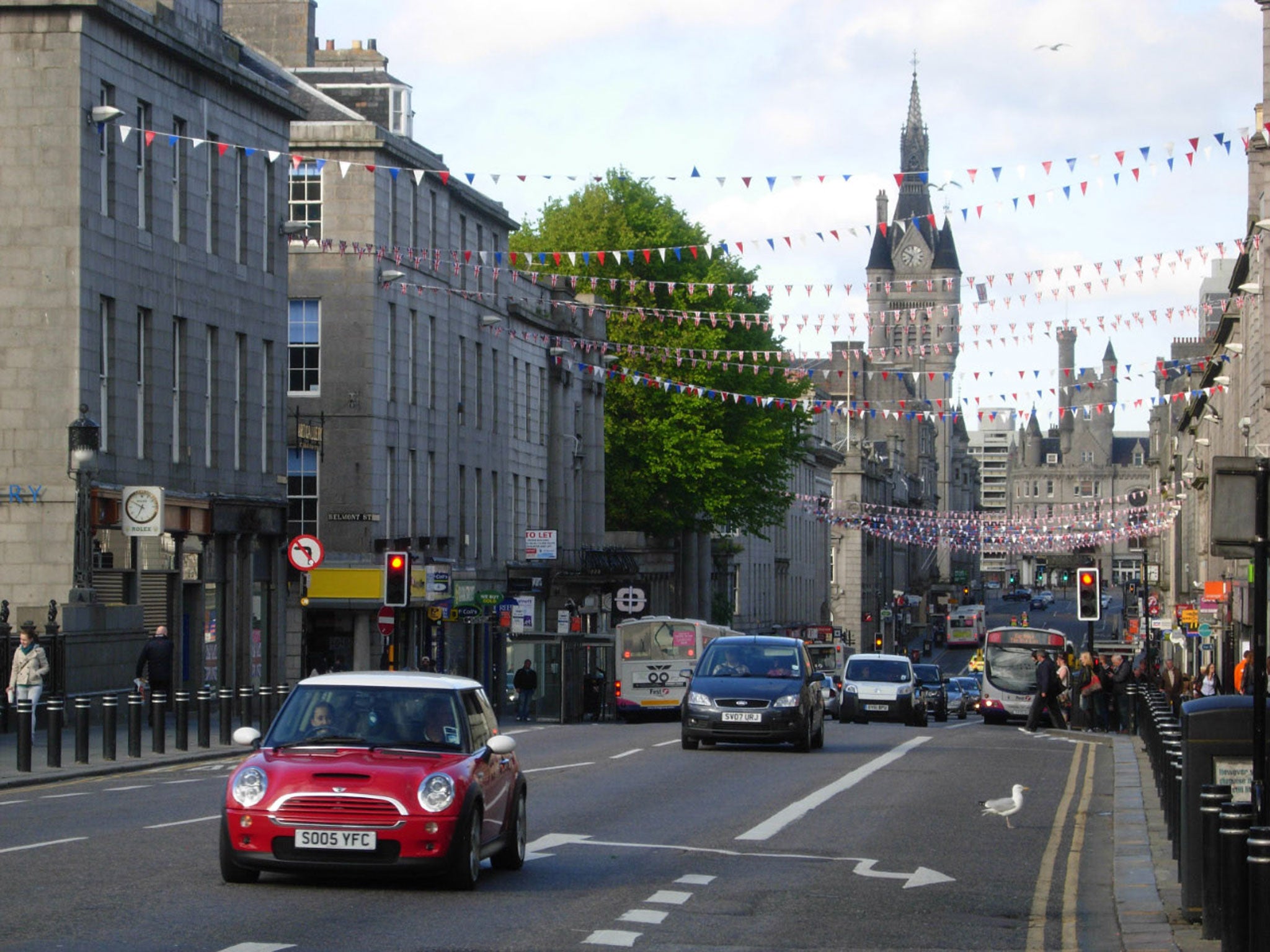 Union Street, Aberdeen (WikimediaCommons/Stephen McKay)