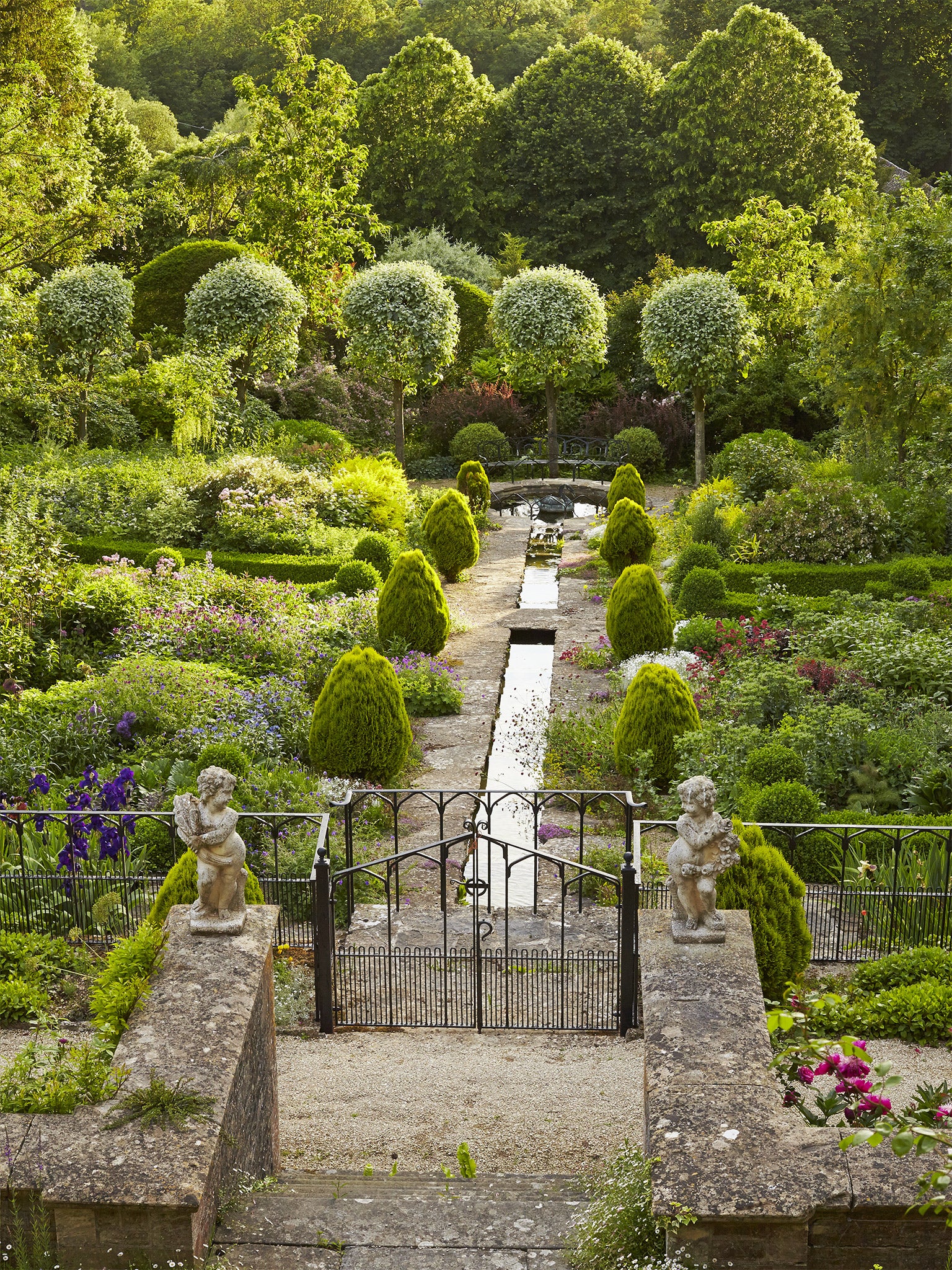 The garden at Eastleach in the Cotswolds