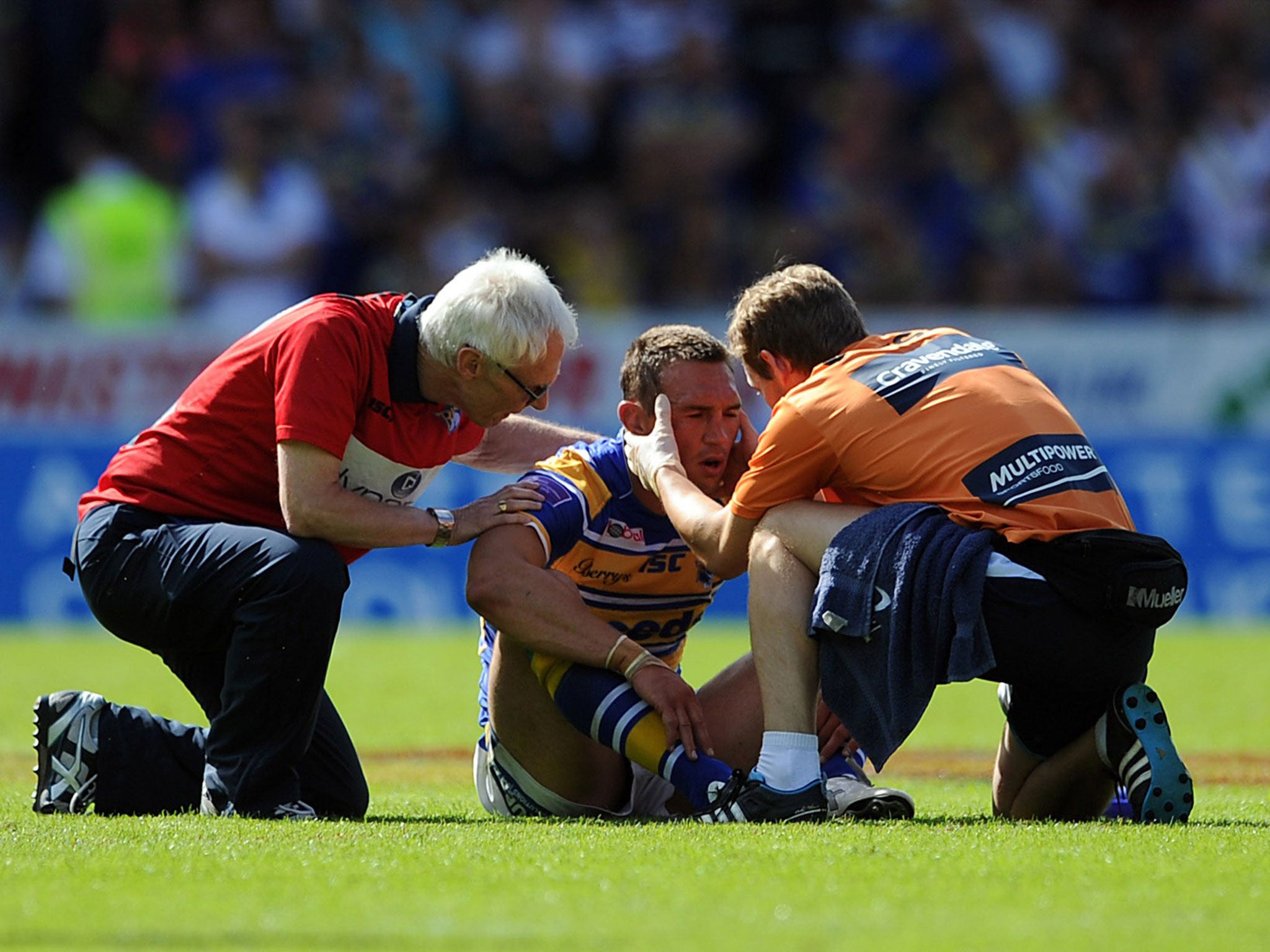 The 2014 season took its toll on Sinfield as he required knee surgery in November