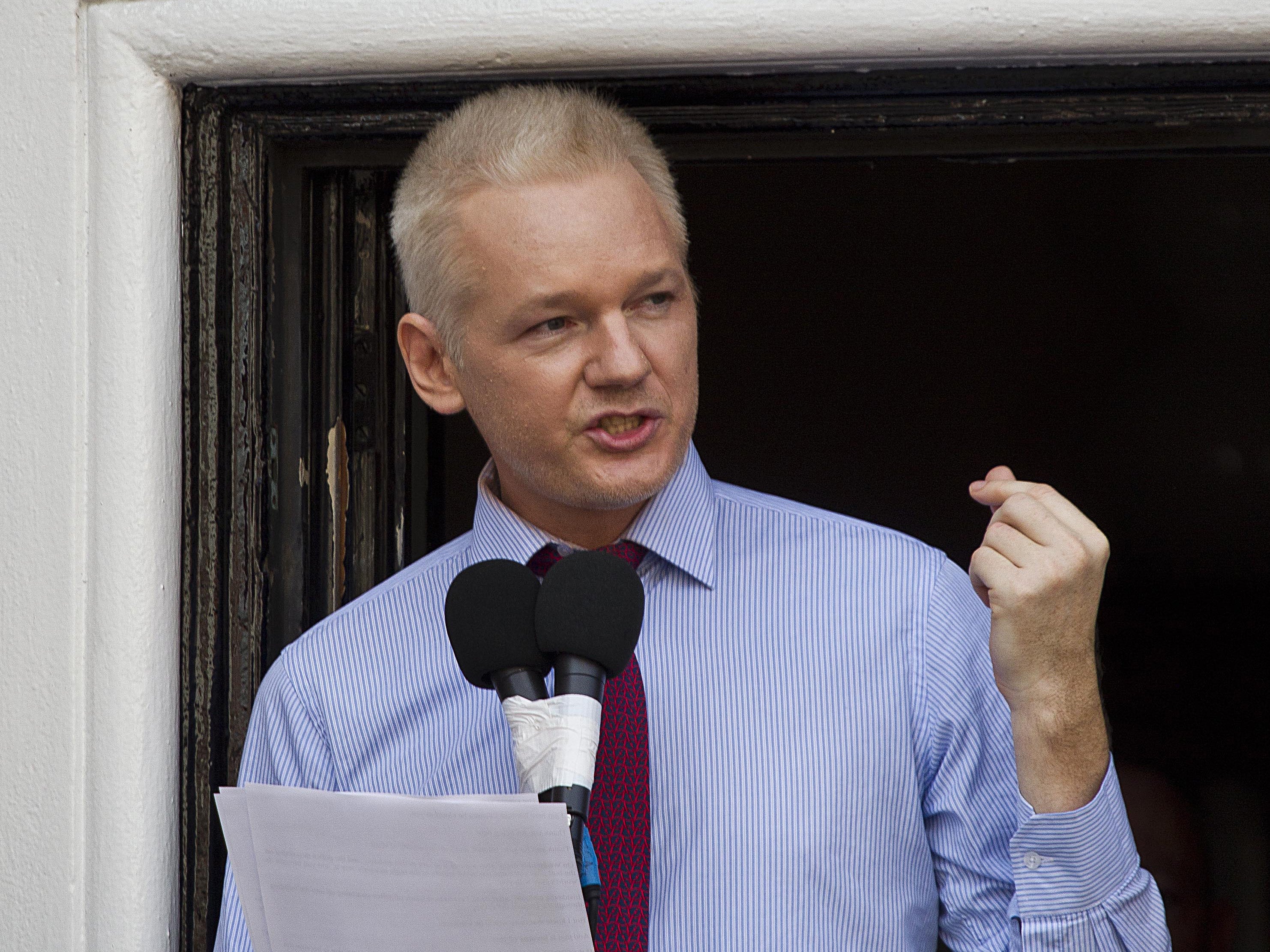 Julian Assange on the balcony of the Ecuadorian embassy, London