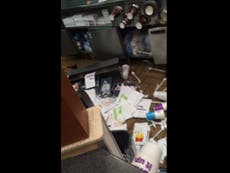 Read more

Video: 'Fired' McDonald's employee screams at co-workers and trashes