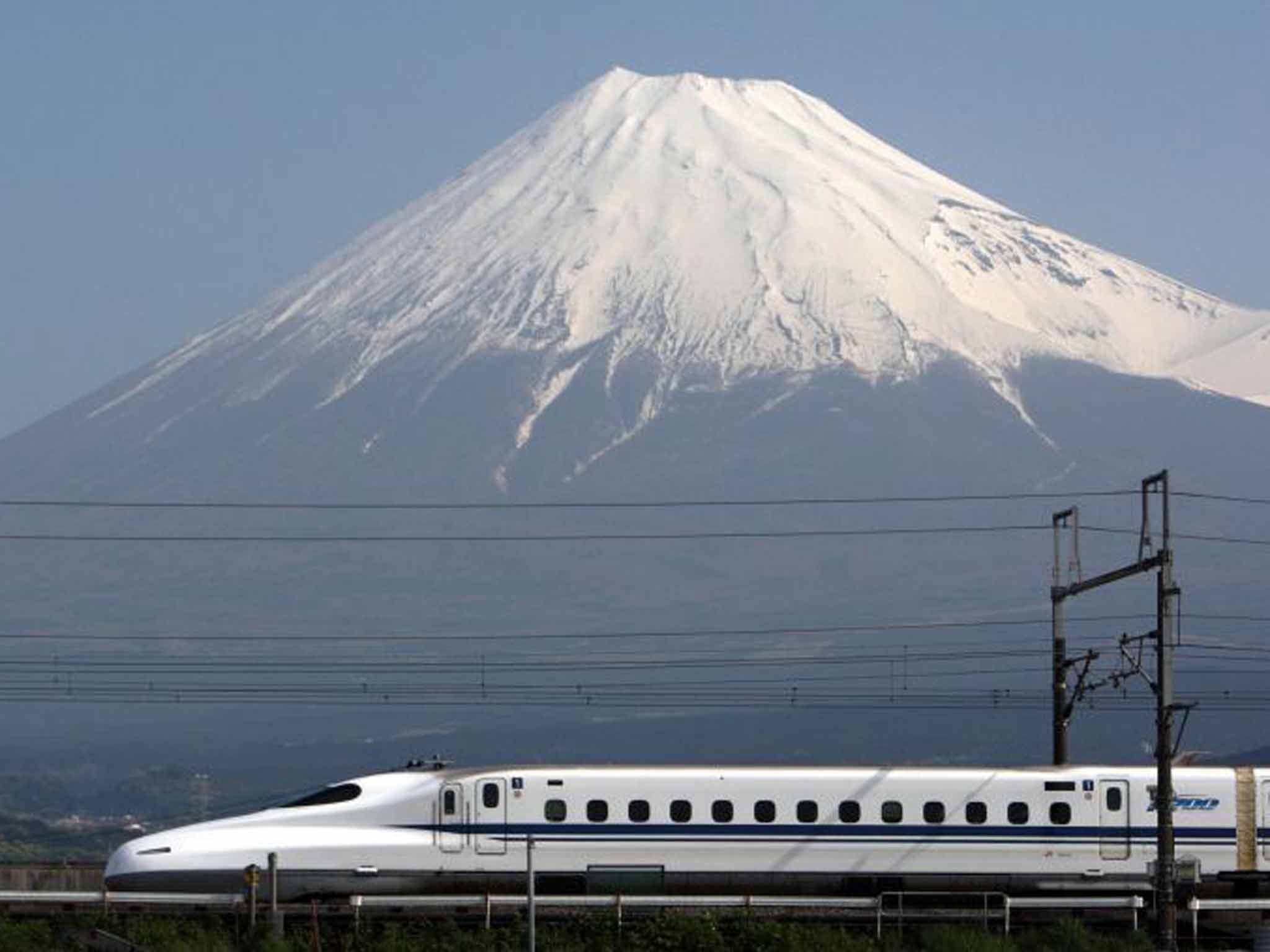 Designs for Japanese life: the Shinkansen bullet train