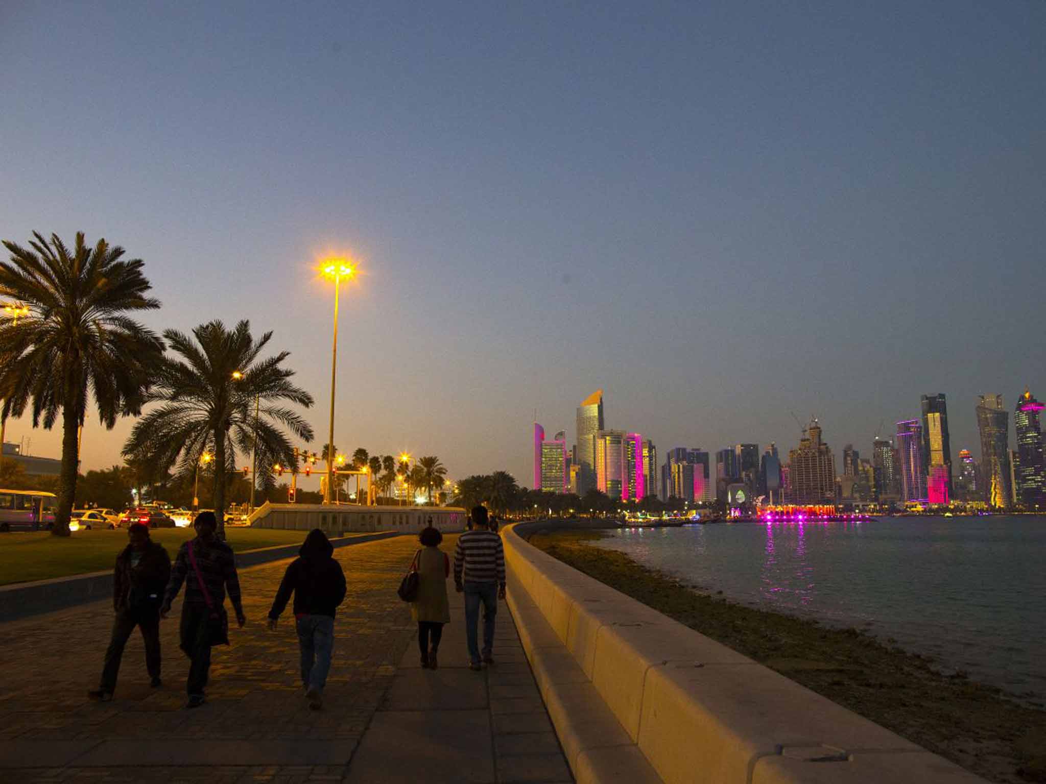 Night lights: take a stroll along the Corniche