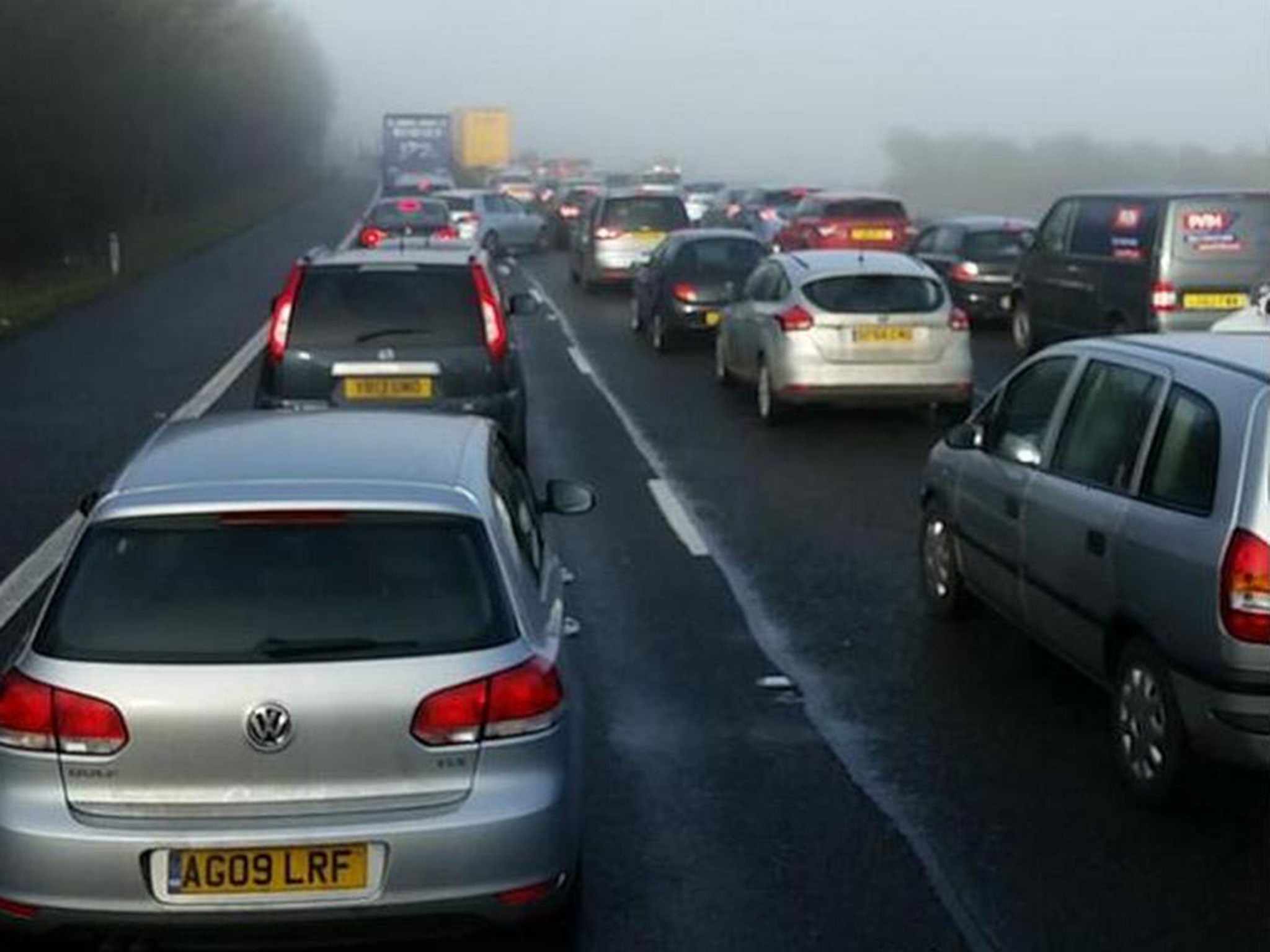 The accident caused long delays on the M40. Picture: Andrew Browett