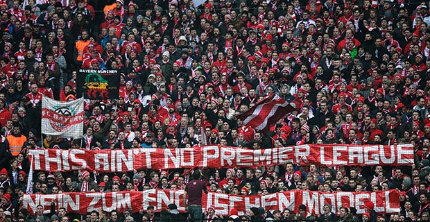 A banner is unveiled by Bayern Munich