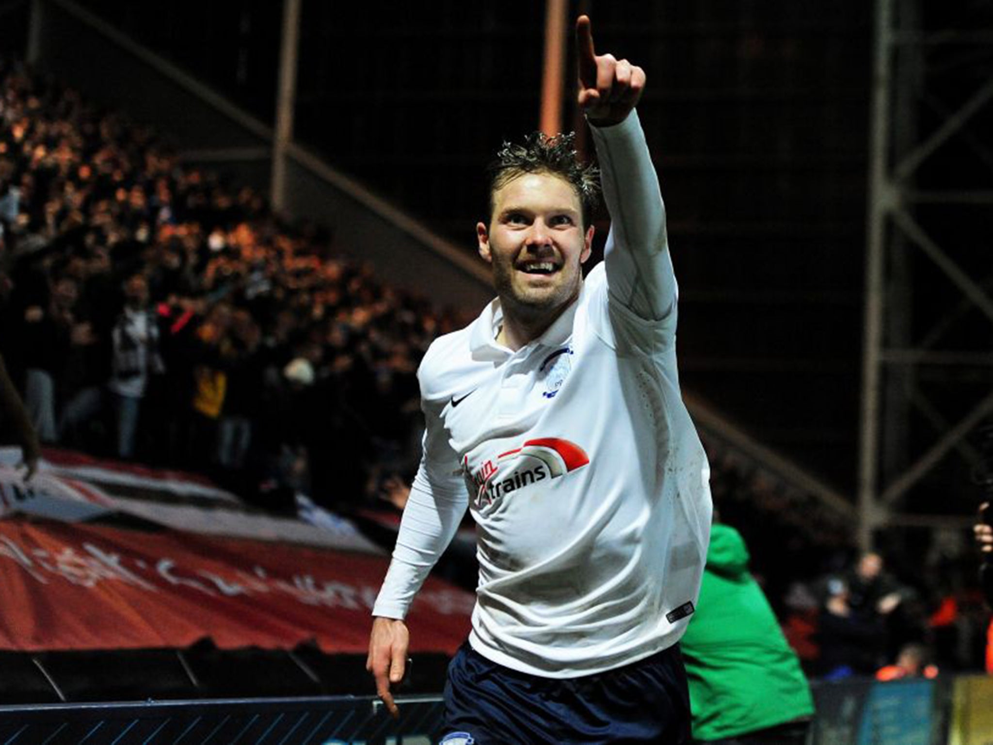 Scott Laird fired Preston into the lead with a deflected effort off David de Gea