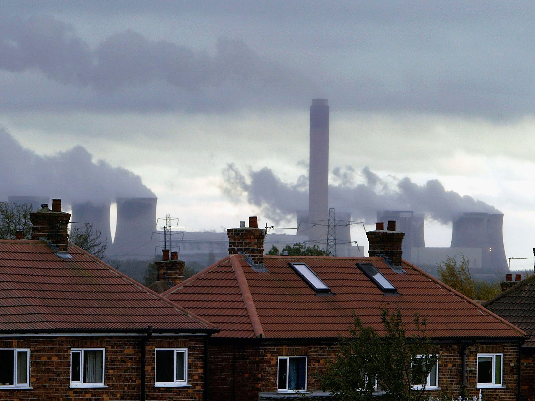 Drax Power Station, Europe's largest coal fired electricity generator overshadows the town of Selby (Getty Images)