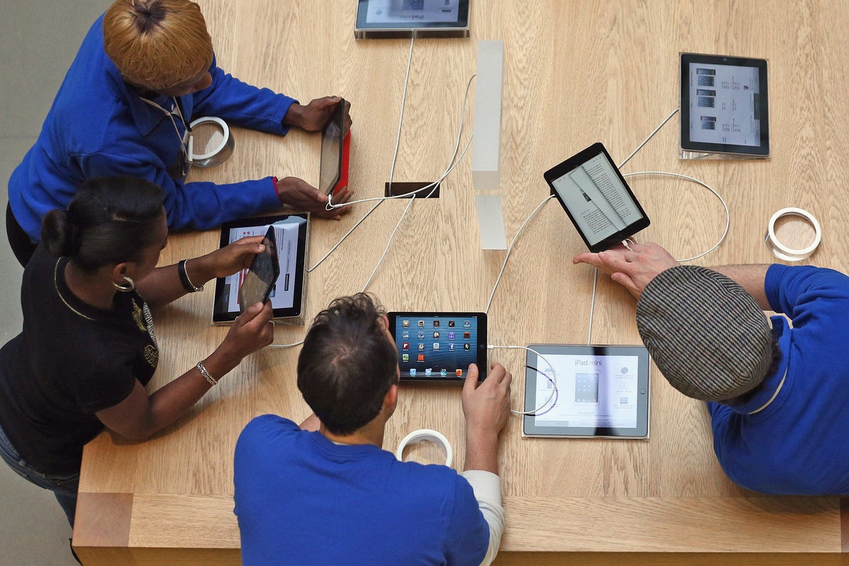 Are Apple Stores going upmarket? Rumours abound after rare interview ...