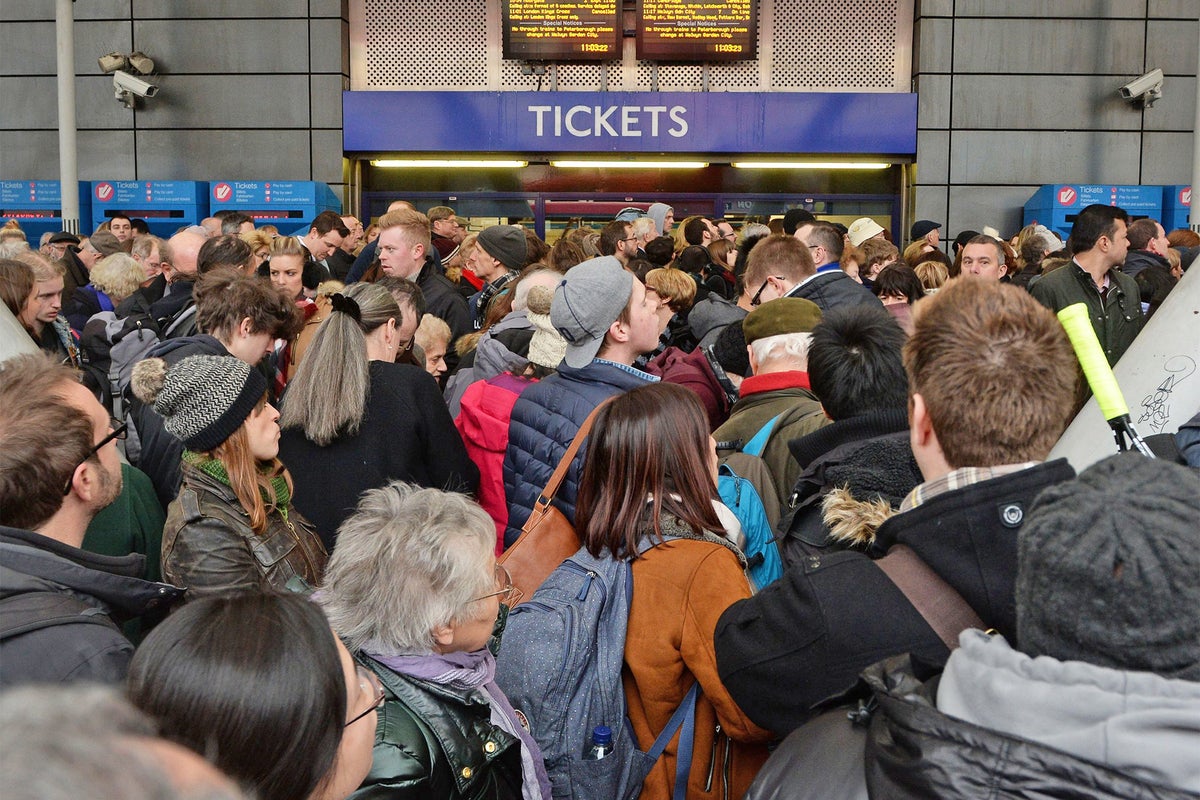 Commuters sent more than 400,000 angry tweets to train companies last ...