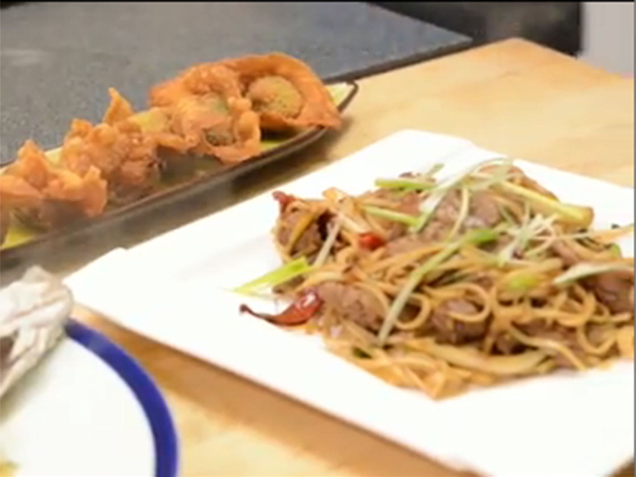 Jeremy Pang's prawn wantons and Hunan beef noodles