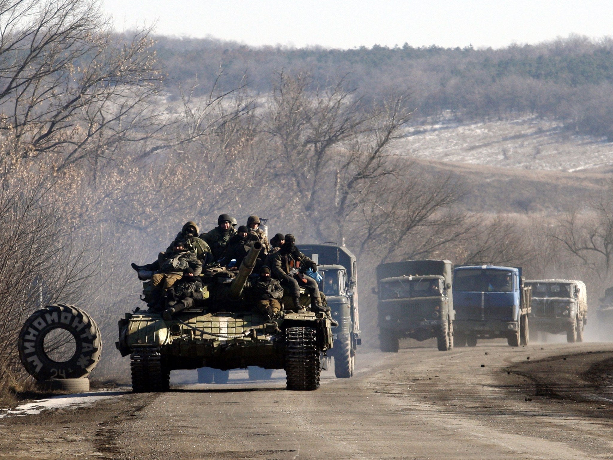 Ukrainian troops arrive near Artemivsk after leaving the city of Debaltseve.