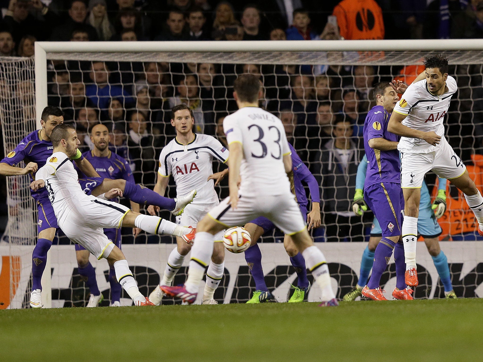 Roberto Soldado gives Spurs the perfect start last night as he volleys home direct from Paulinho’s corner