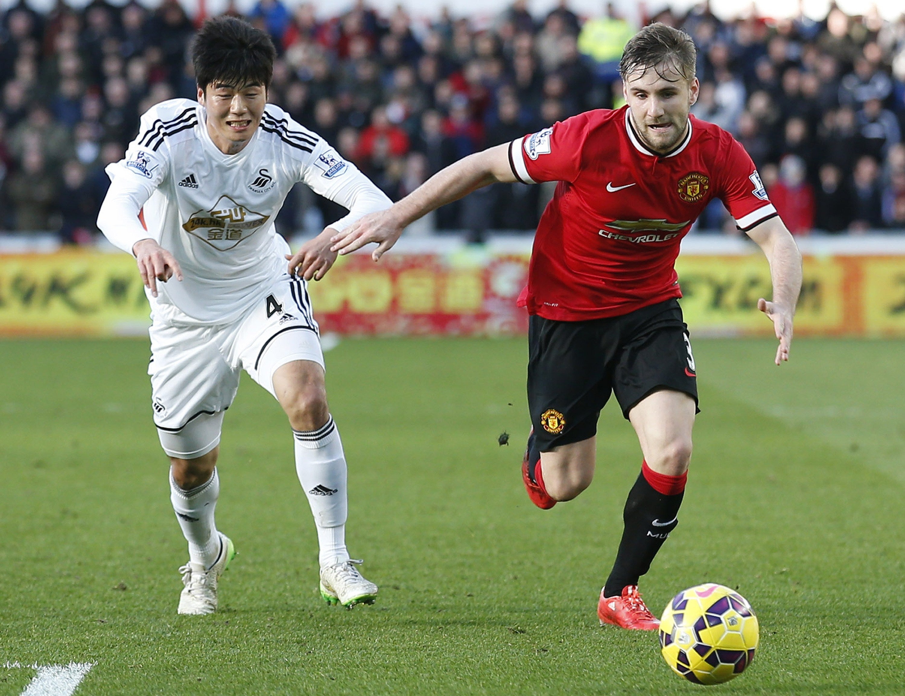 Luke Shaw faces a late fitness test