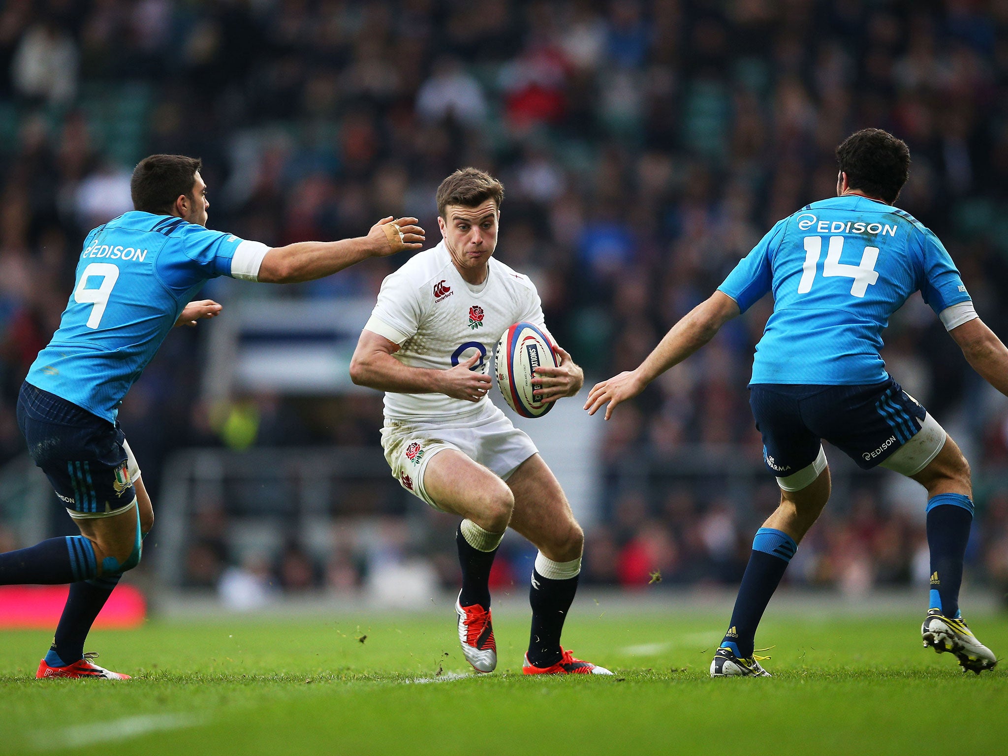 George Ford looks for a gap against Italy