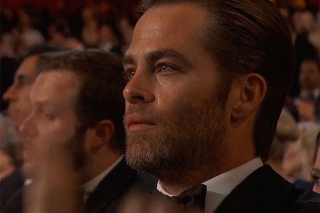 Chris Pine crying during Selma song Glory
