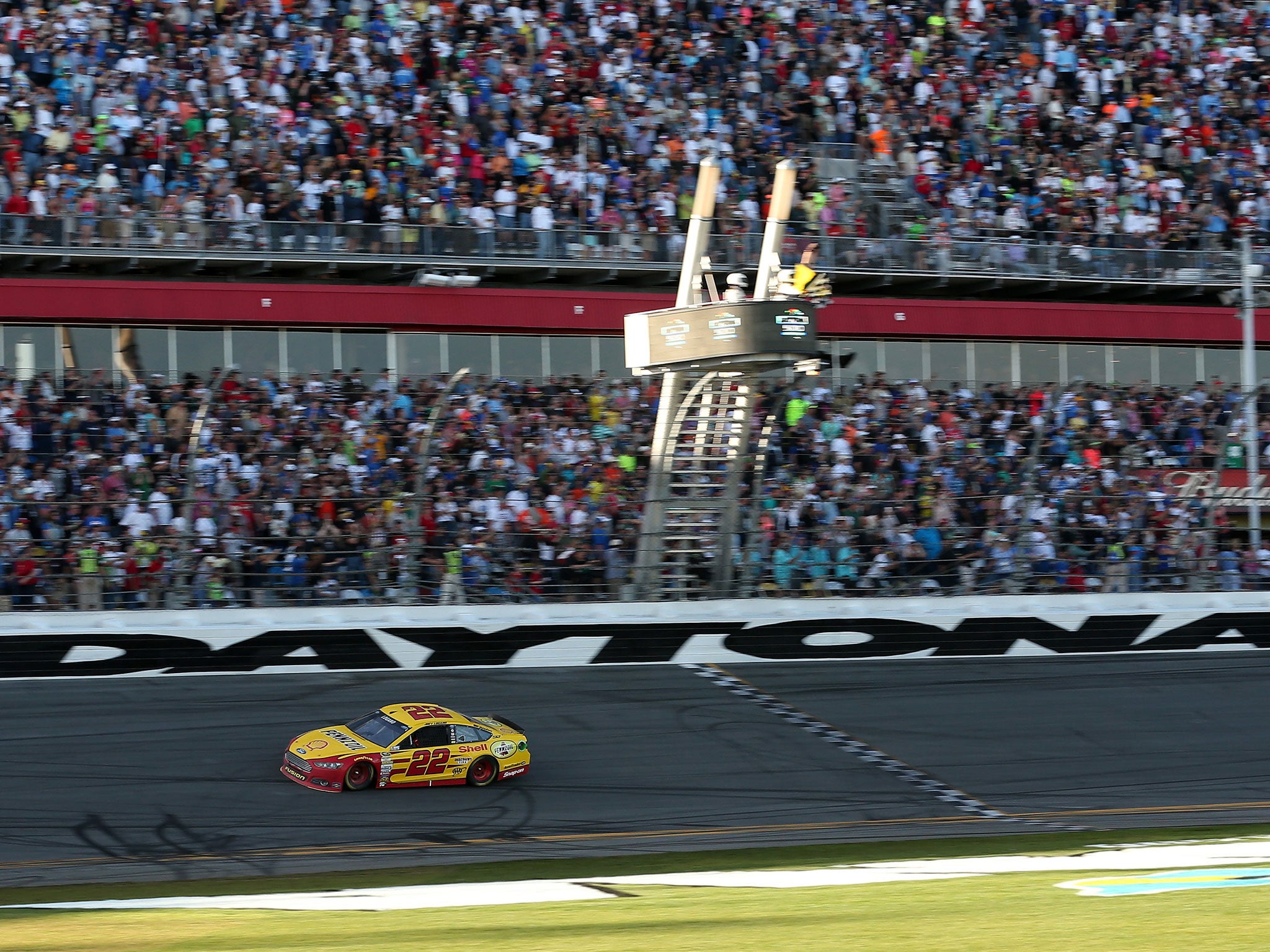 Logano takes the chequered flag to win the Daytona 500