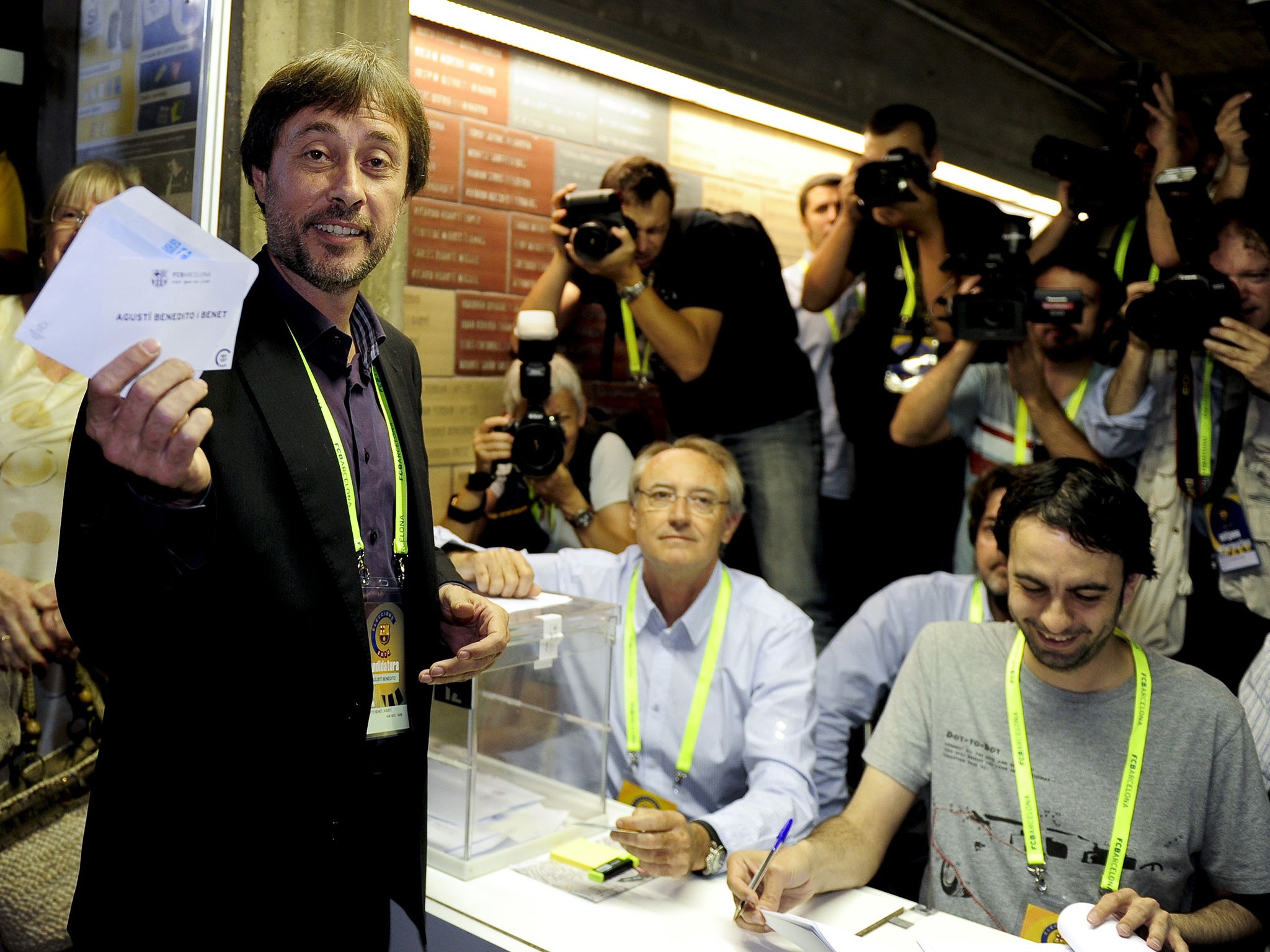 Barcelona presidential candidate Agusti Benedito at the elections in 2010