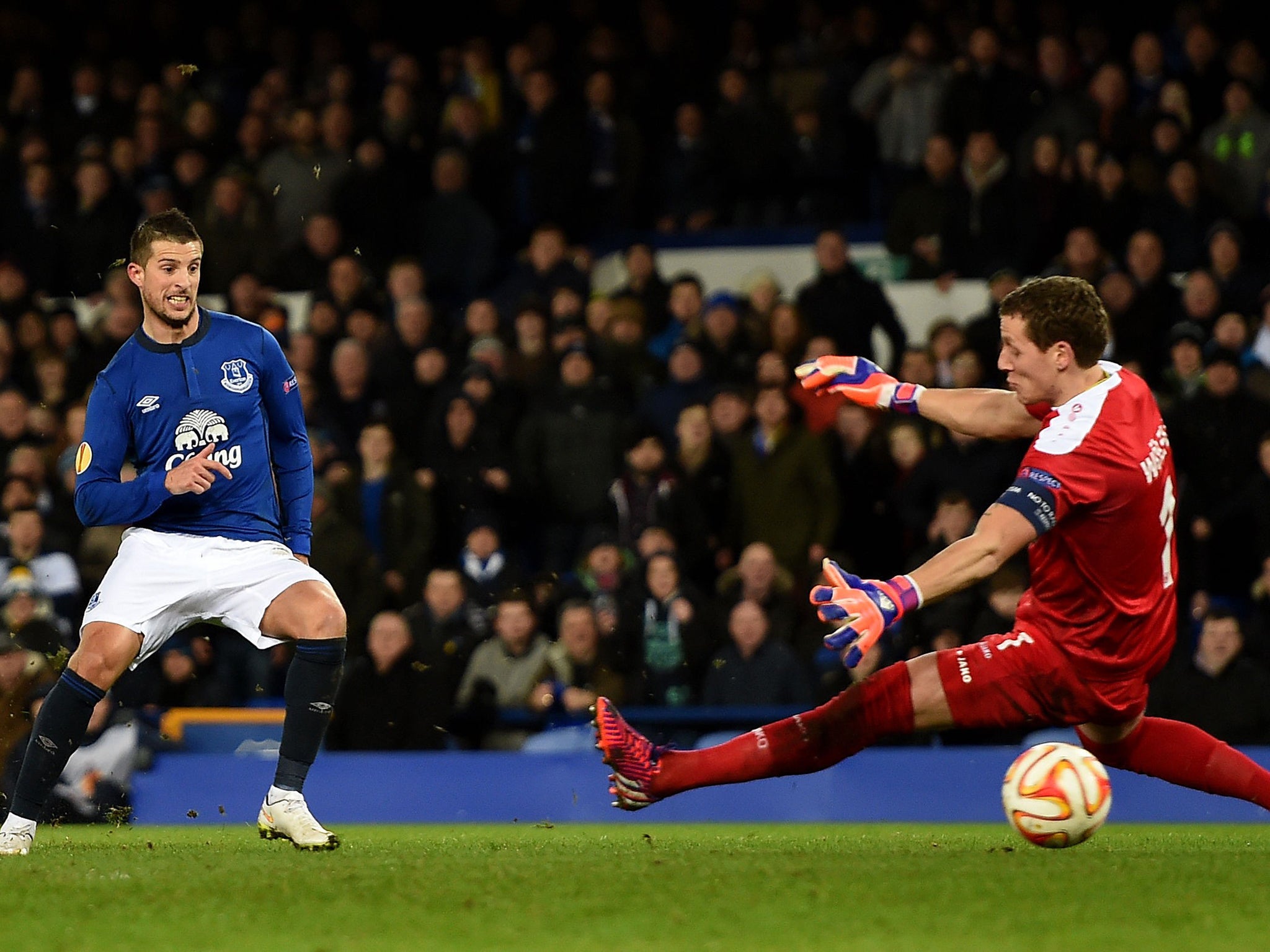 Everton's Kevin Mirallas scores his side's third goal of the game