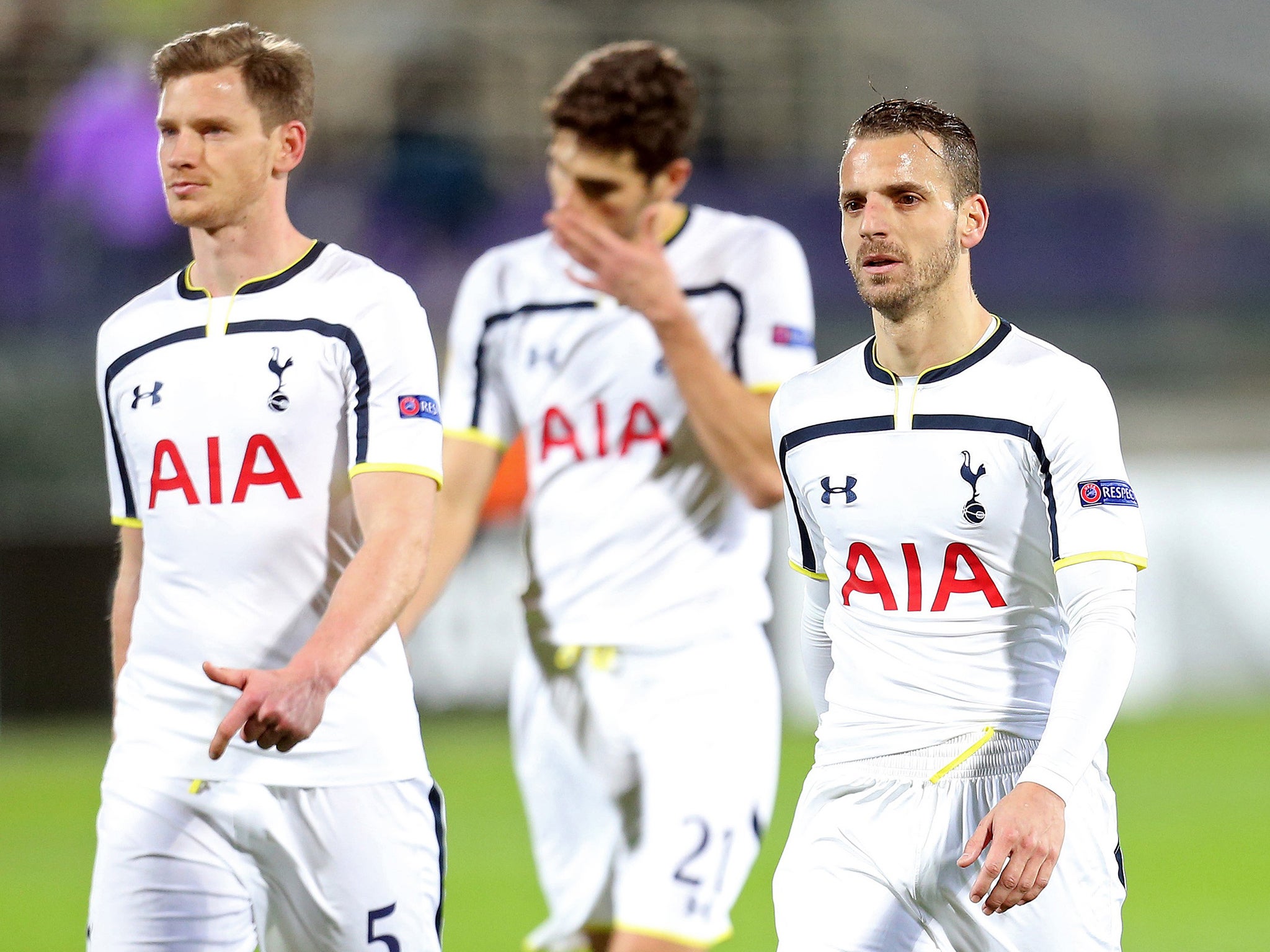 Roberto Soldado attempted to set up Nacer Chadli but only managed to pass into the keeper’s hands