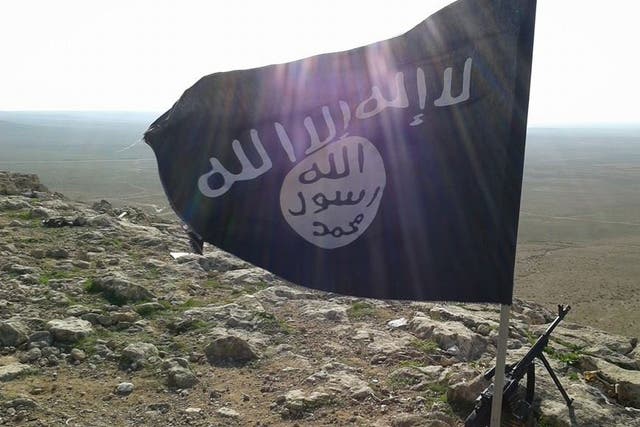 Isis' flag pictured in Syria