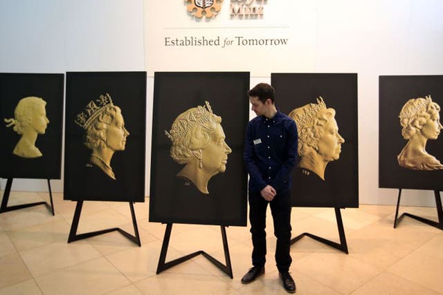 The Royal Mint Engraver Jody Clark with his new coinage portrait, alongside the four previous incarnations 