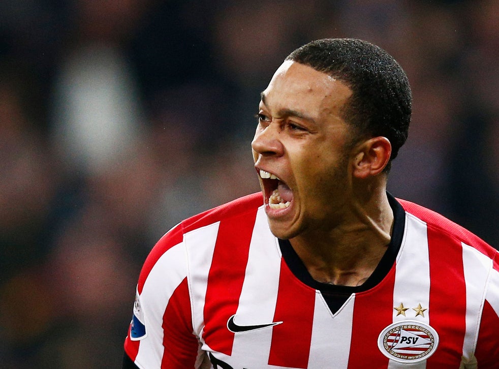 Manchester United transfer news: Memphis Depay told he ...
