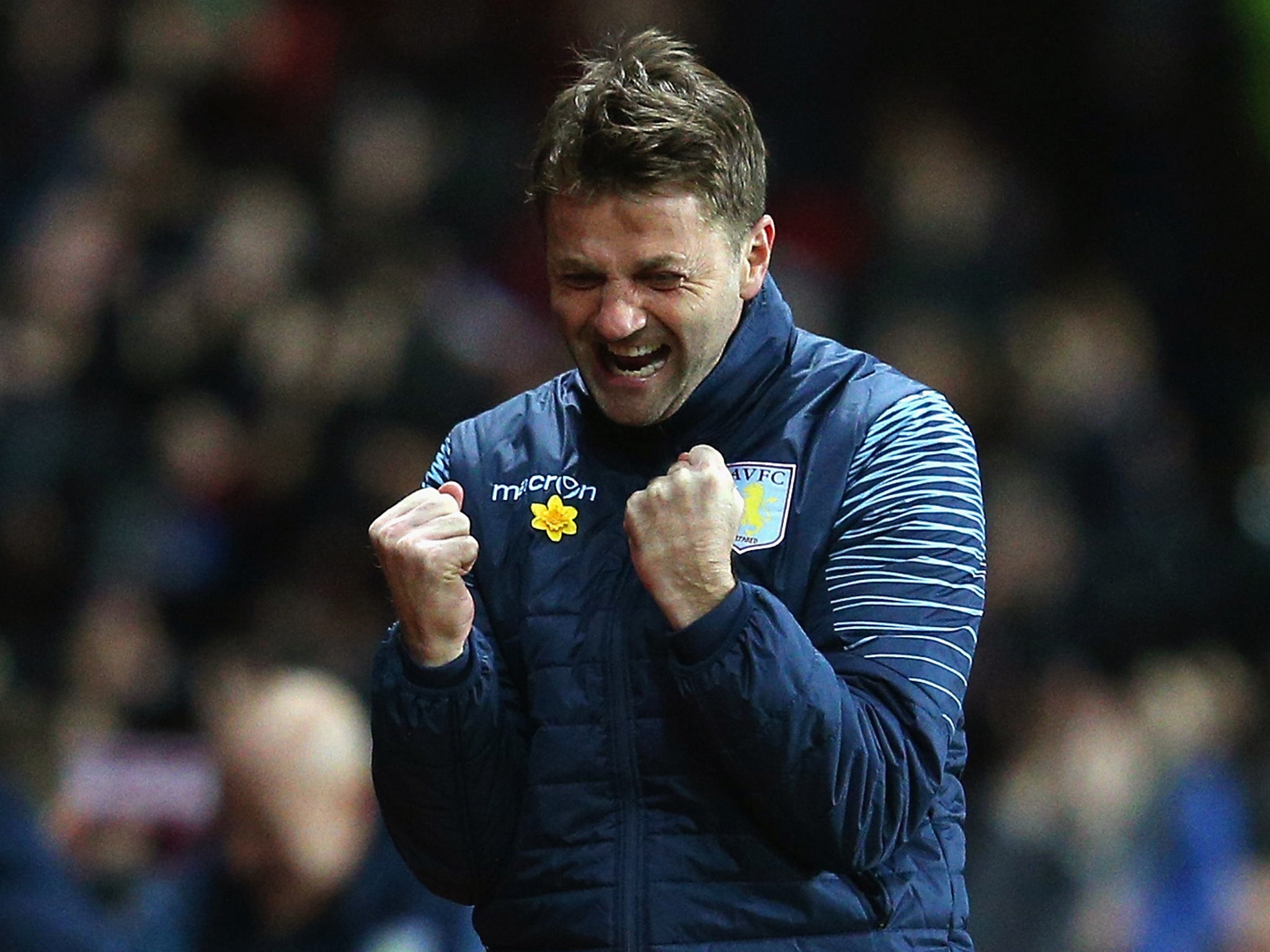 Tim Sherwood reacts on the touchline