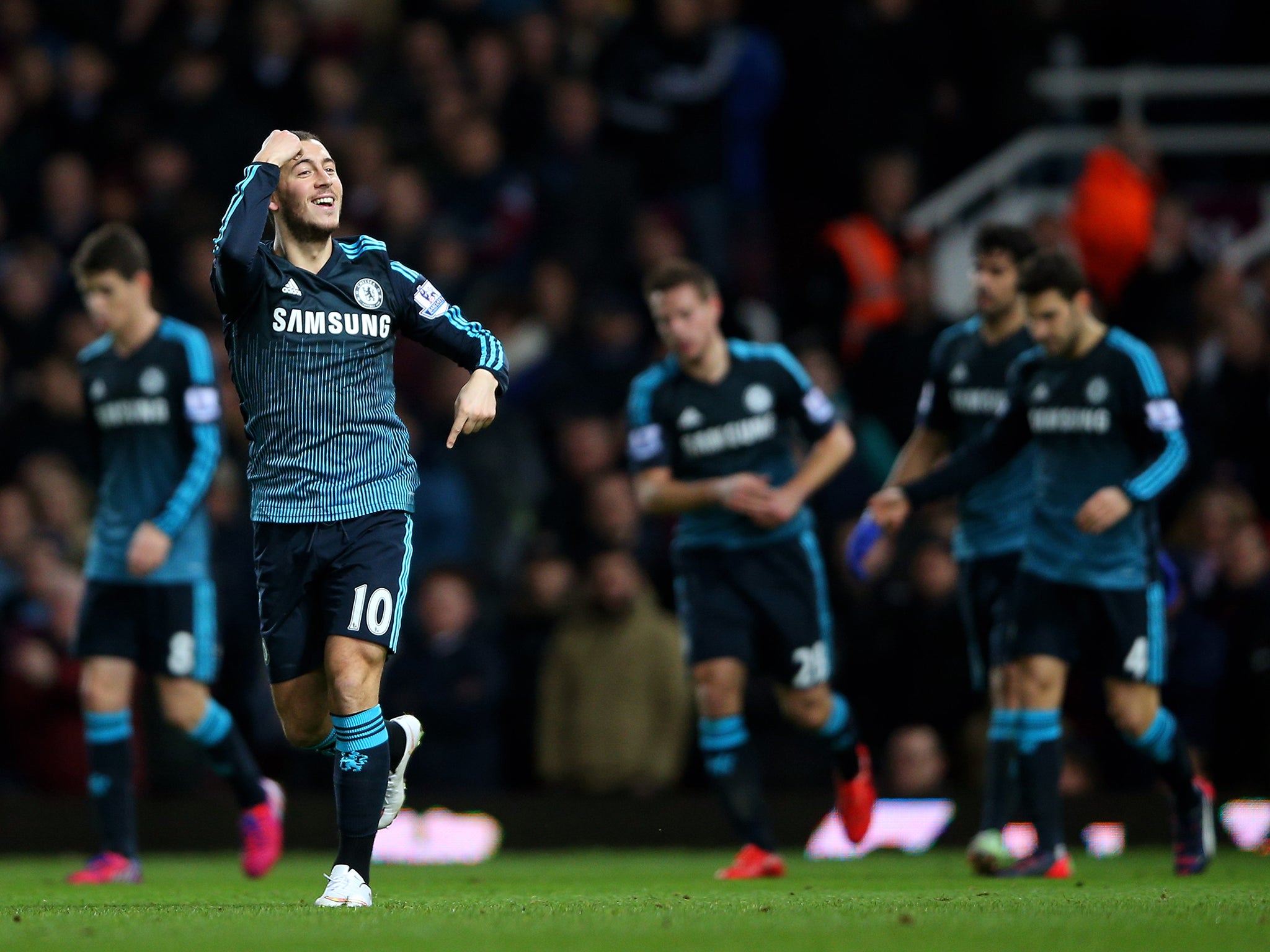 Eden Hazard celebrates his goal