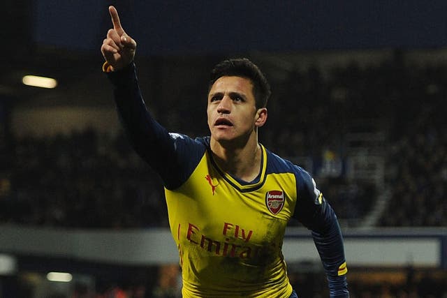 Alexis Sanchez celebrates his goal for Arsenal