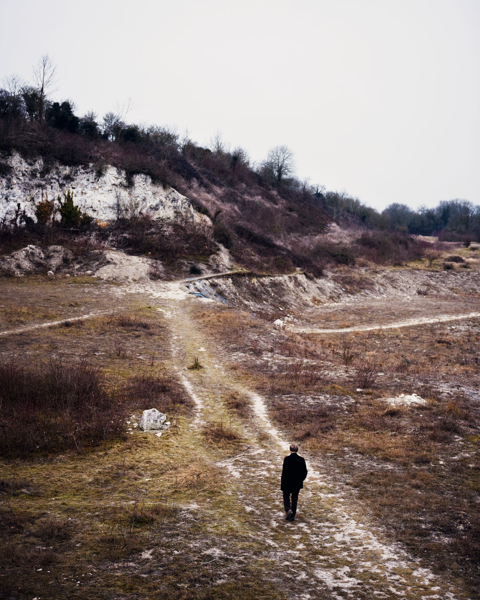 The quarries now serve as a nature reserve where more than 60 bird species have been identified and wild flowers such as harebell and milkwort thrive