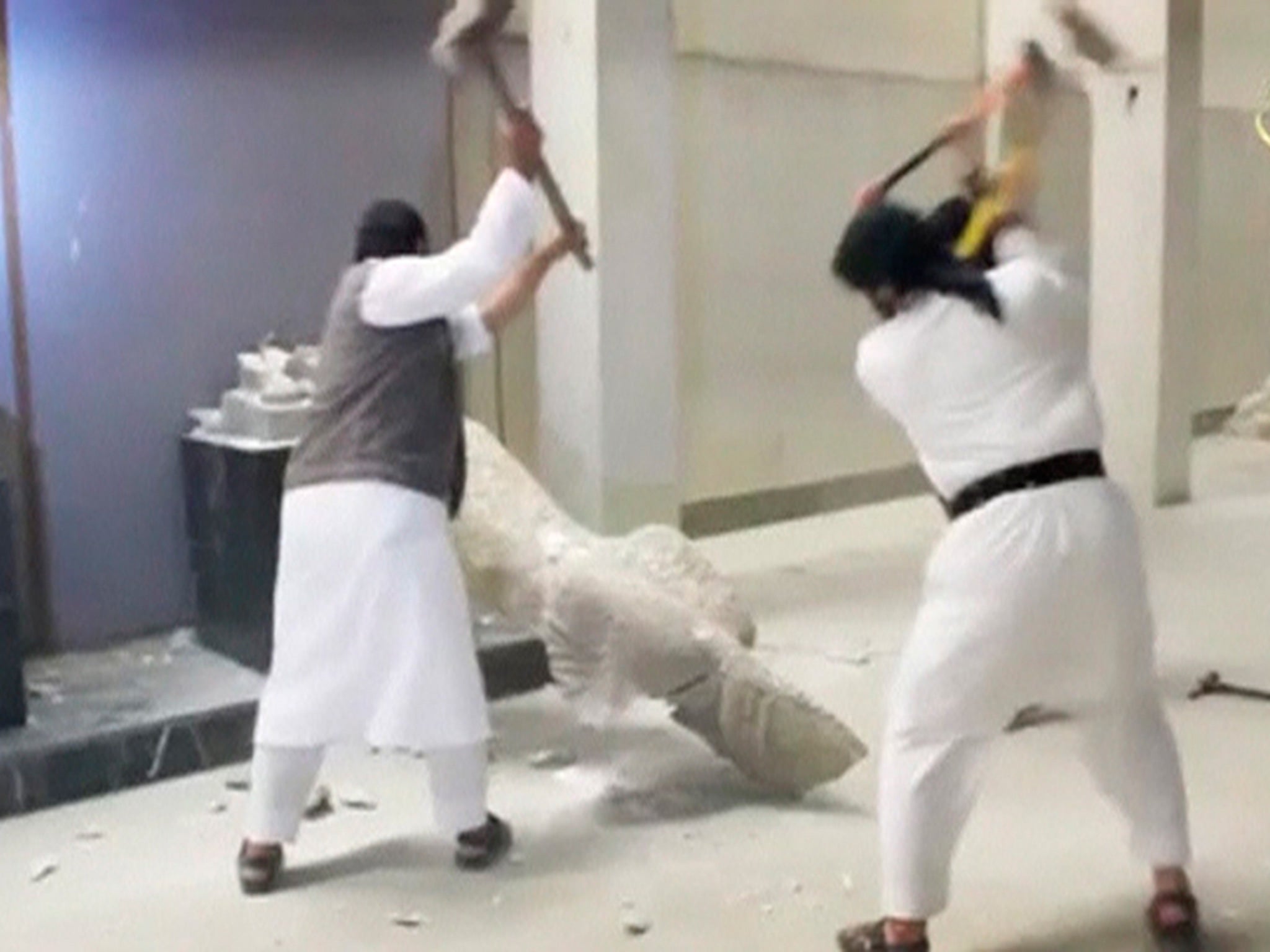 Isis previously a video showing the destruction of statues in Mosul