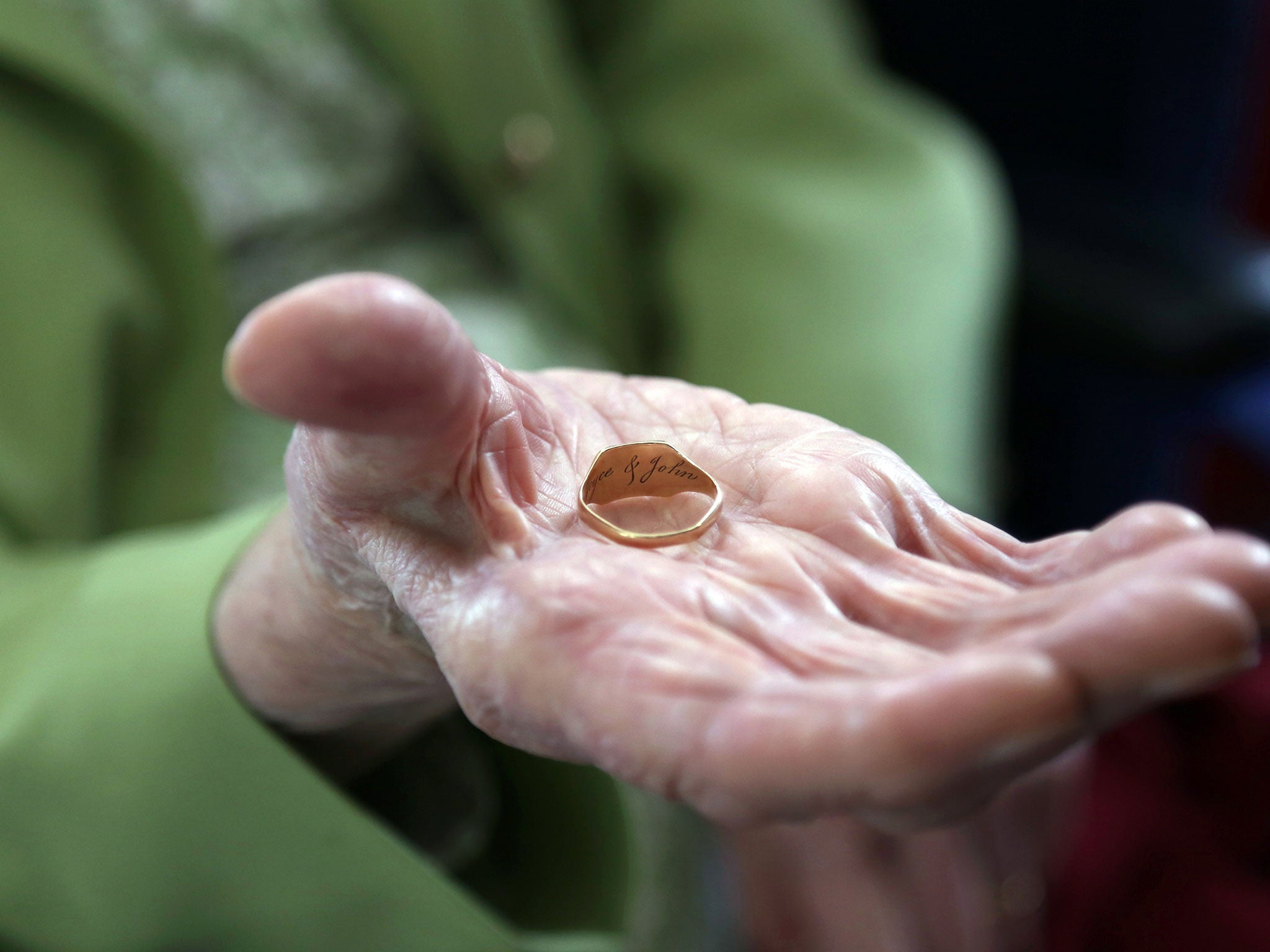 The ring belonging to Flight Sergeant John Thompson