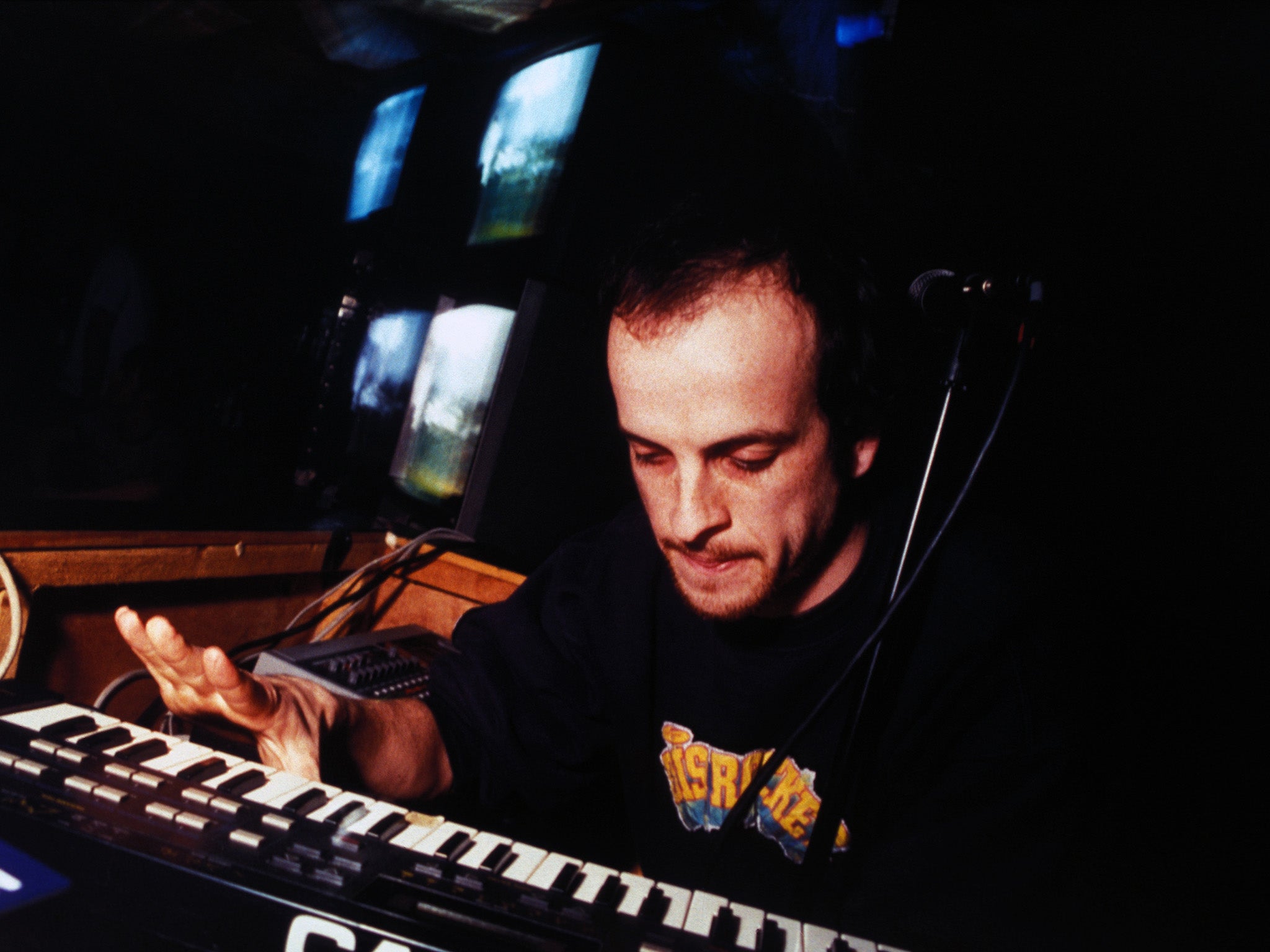 Matthew Herbert performing at Homelands in 1999