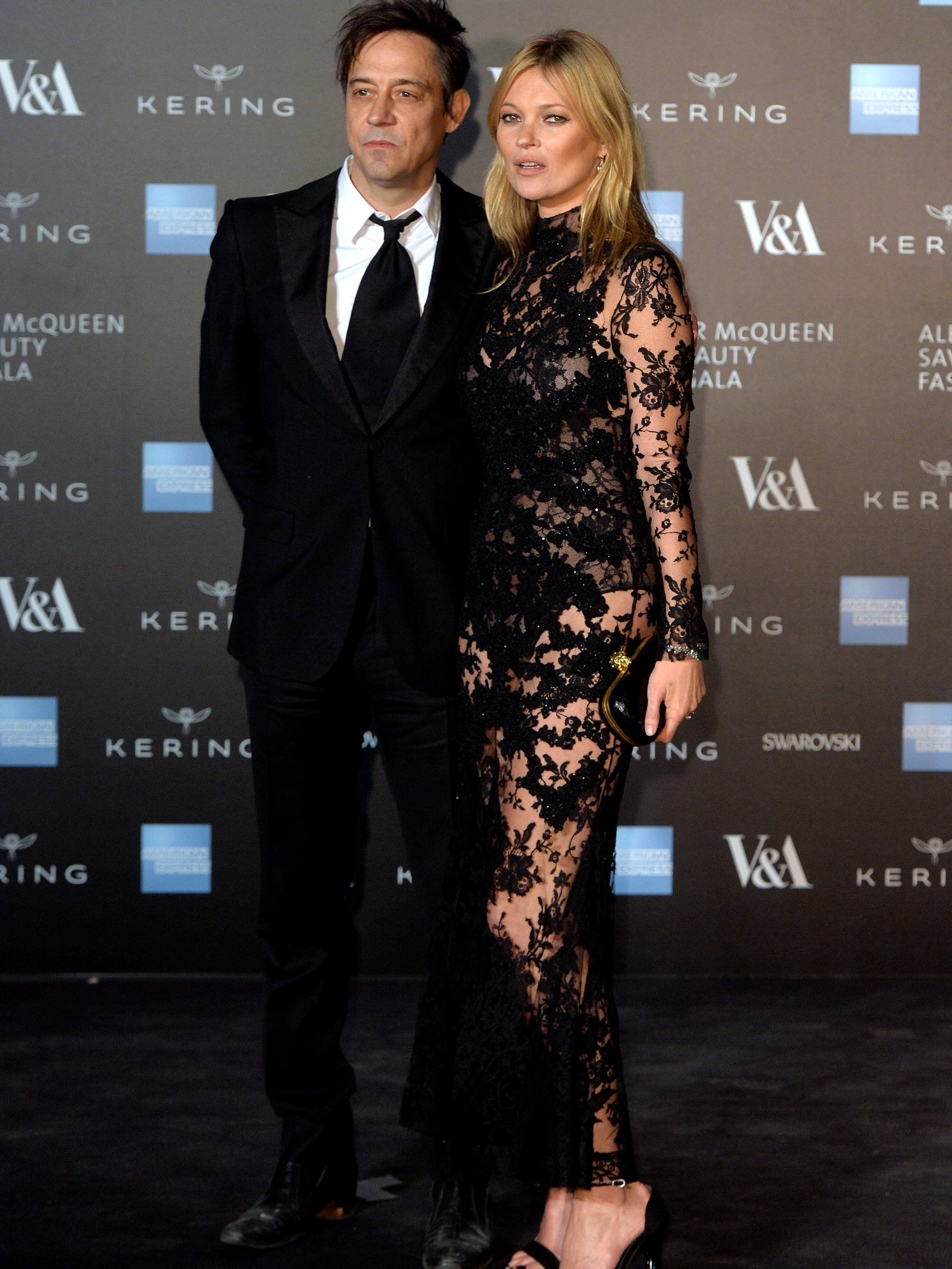 Jamie Hince and Kate Moss in pre-fall 2015