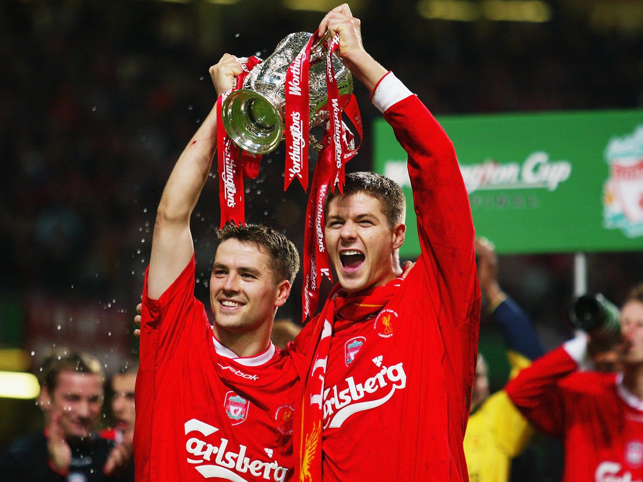 Gerrard scored as Liverpool won the League Cup final in 2003