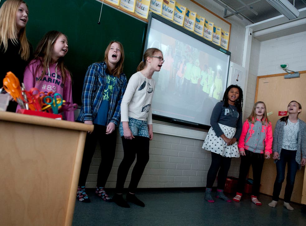 Pupils at Siltamaki primary school perform a rap as part of their cross-subject learning (Jussi Helttunen)