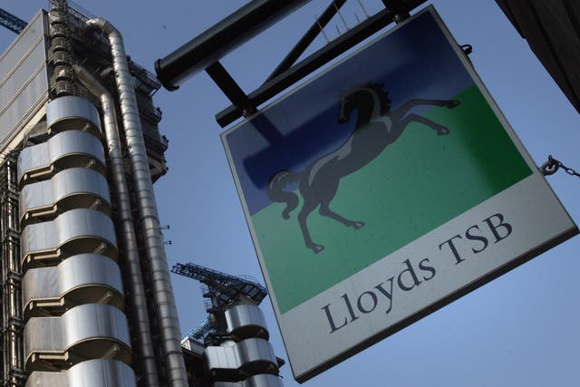 Lloyds shares will be sold to the public at a discount