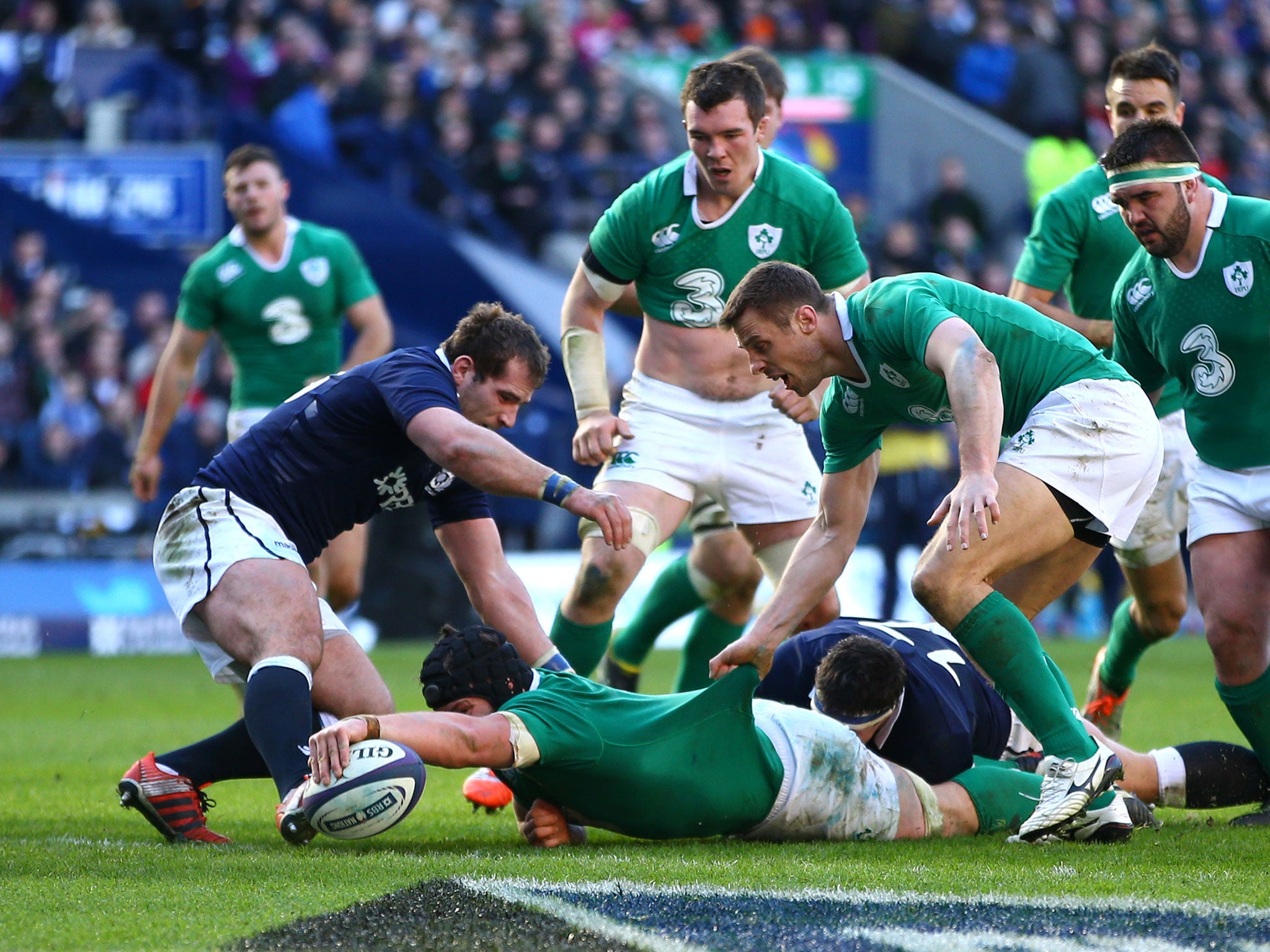 Sean O'Brien touches down for his second try of the match
