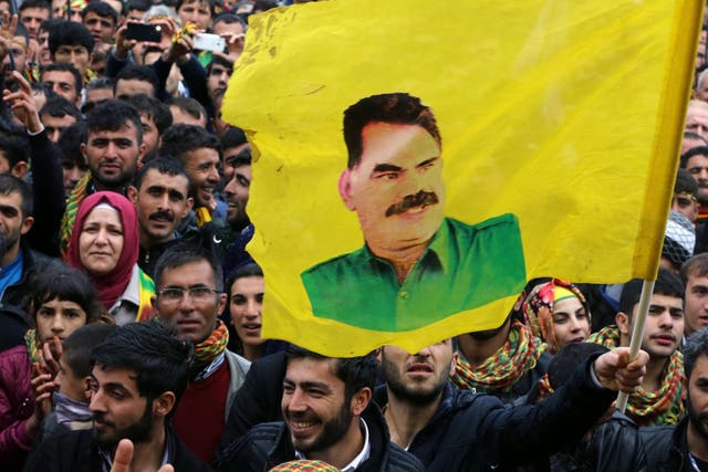 Nowruz crowds listen to the PKK leader in Diyarbakir on Saturday