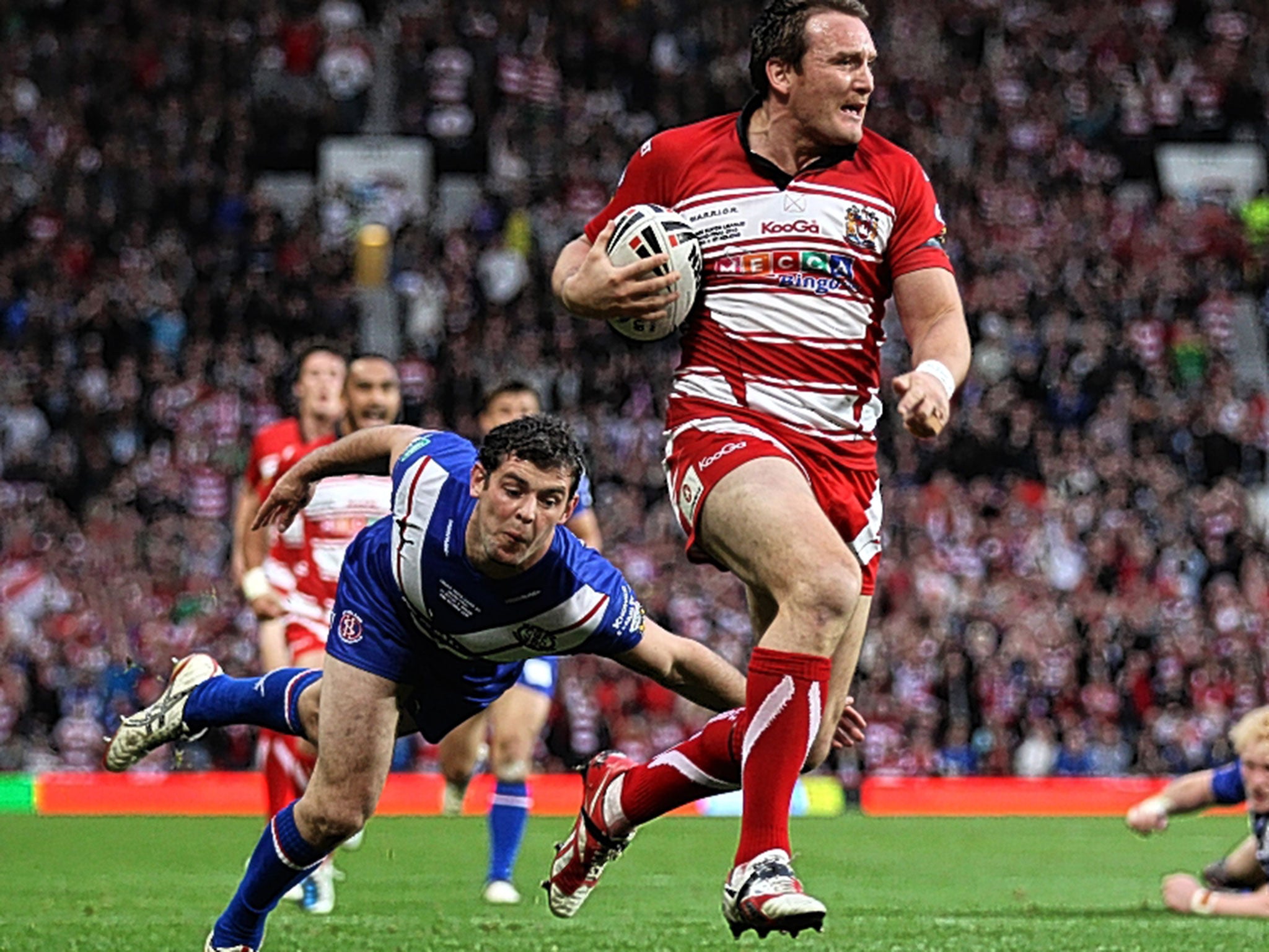 Martin Gleeson scores for Wigan in the 2010 Grand Final, the year before his 18-month ban for a positive drug test