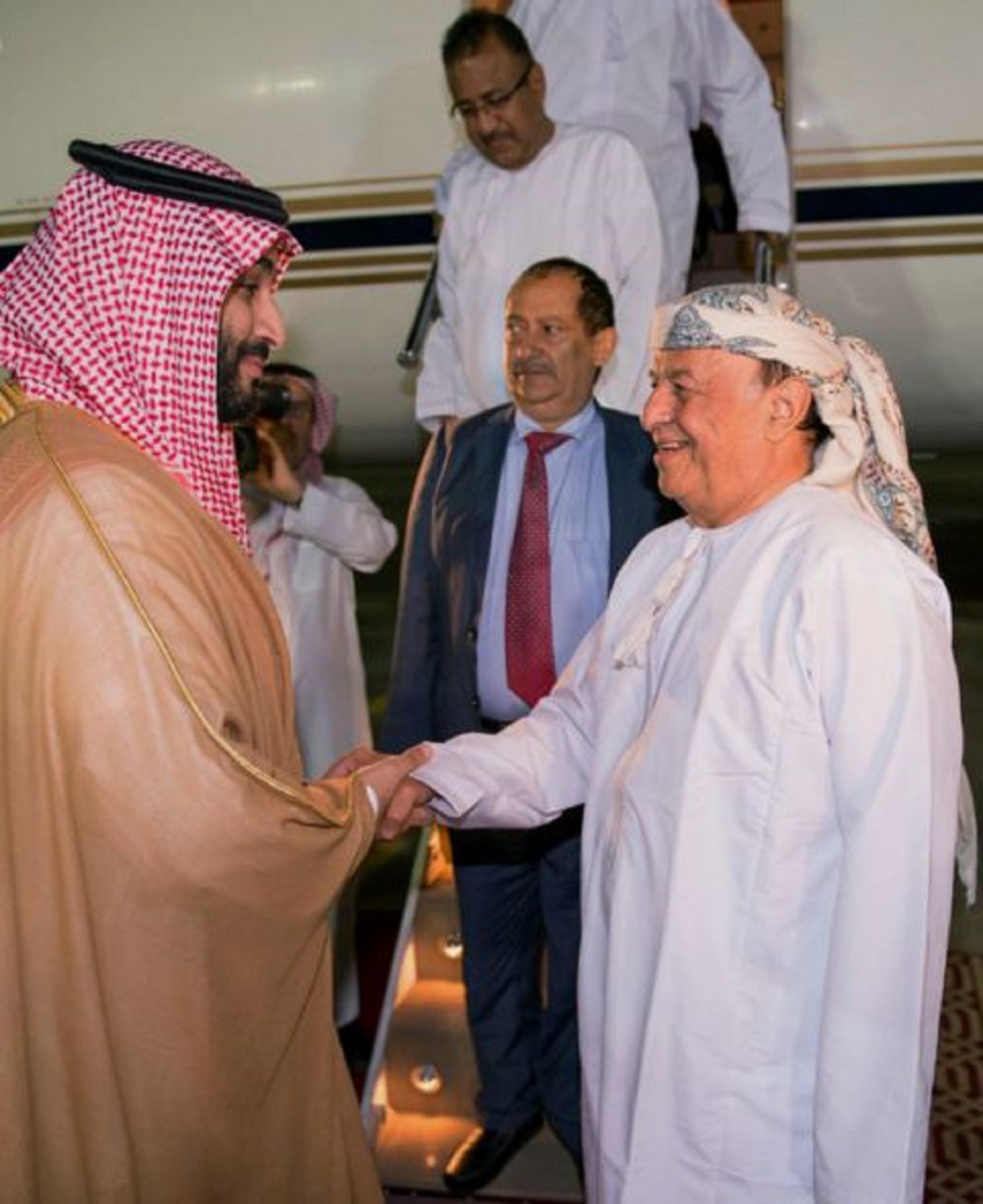 President Hadi arrives at an airbase in Riyadh, Saudi Arabia