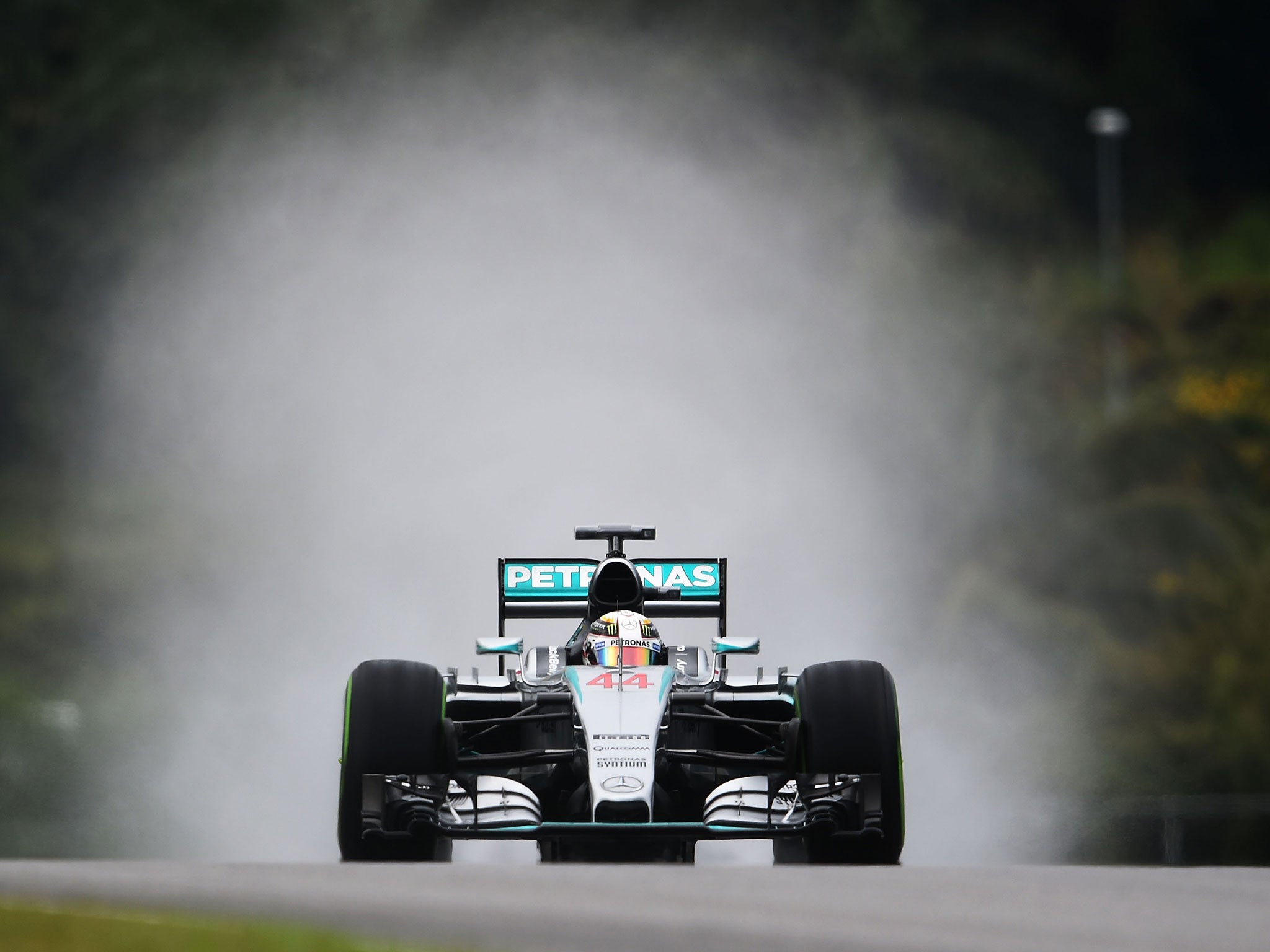 Lewis Hamilton secured his second straight pole of the season