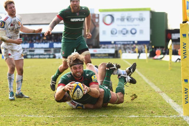 Geoff Parling stretches to score the only try for Leicester