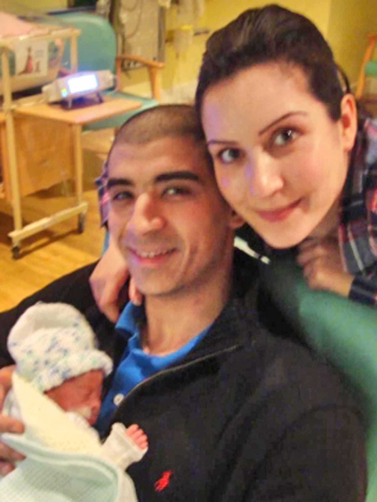 Rashid Elouahabi with Tricia, soon after Yasim's birth