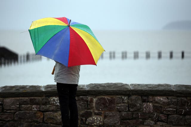 <p>Temperatures will hit highs of 16-17C over the Easter bank holiday weekend, with sunshine and some rain expected</p>
