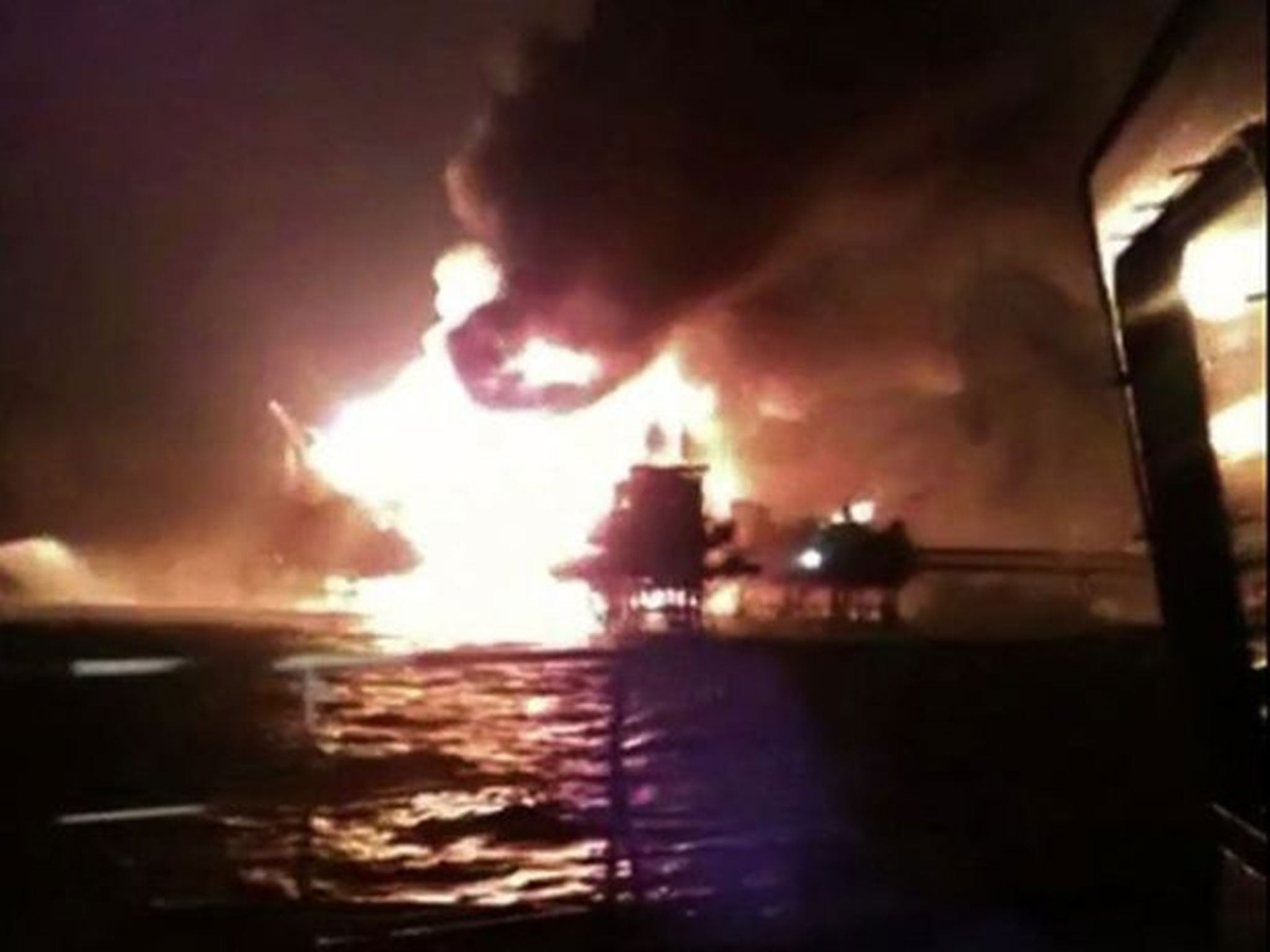 The Abkatun A-Permanente platform on the Gulf of Mexico's Campeche Sound as it burns