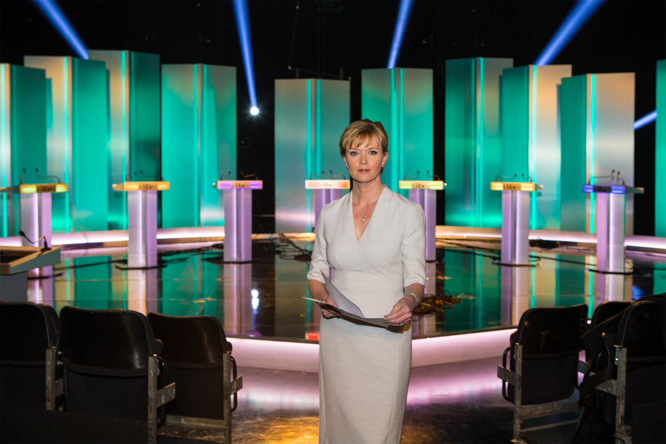 Julie Etchingham Who Is The Presenter Overseeing The Itv Leaders Debate The Independent